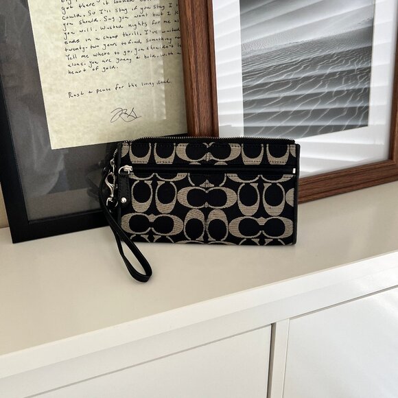 Coach Black Original Print Large Wallet - Picture 2 of 2